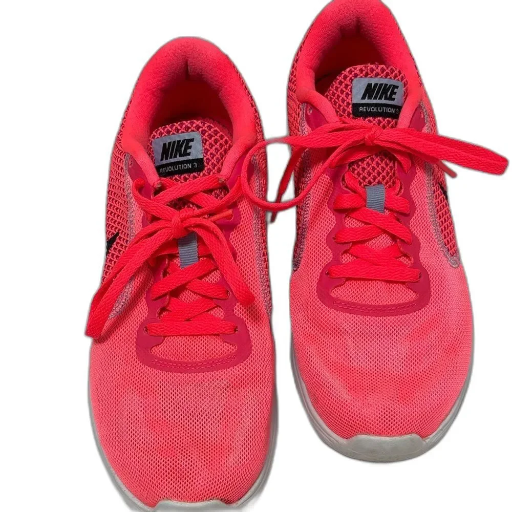 Nike Revolution 3 Women's Athletic Shoes - Pink Size 8.5